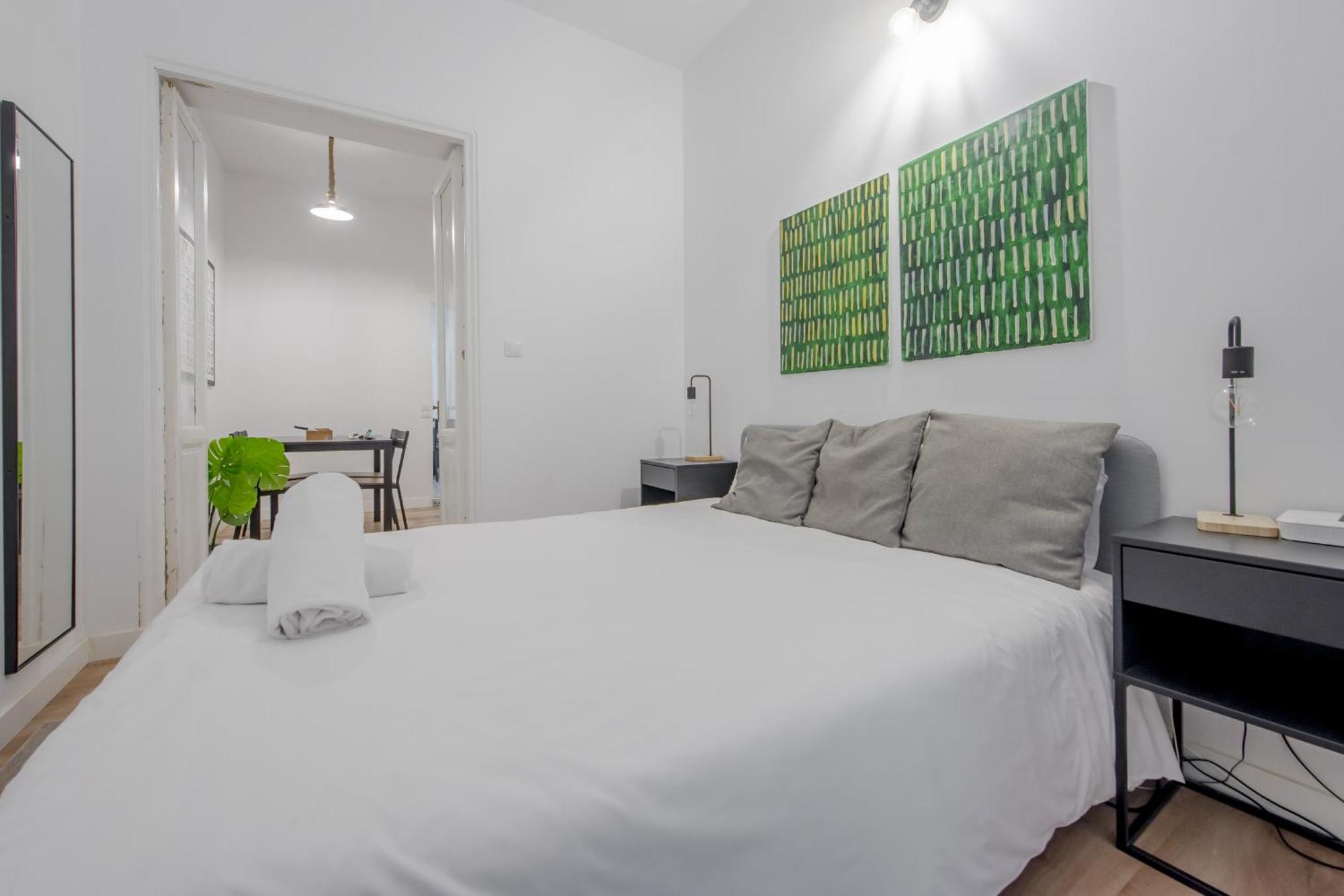 C-Cabeza Cool Apt Para 7 Al Lado De Tirso De Molina E1 Madri Exterior foto